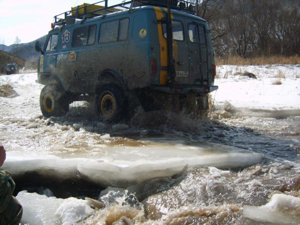4x4-3D-201100099.jpg