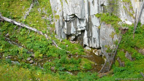 cave_0000008.jpg