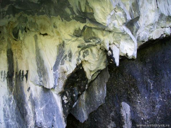 cave_0000013.jpg