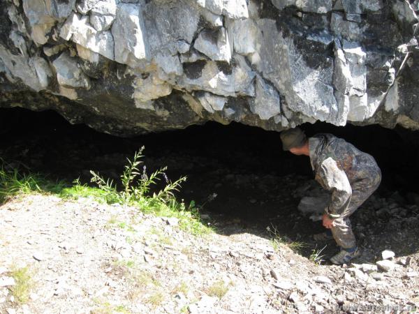 cave_0000017.jpg