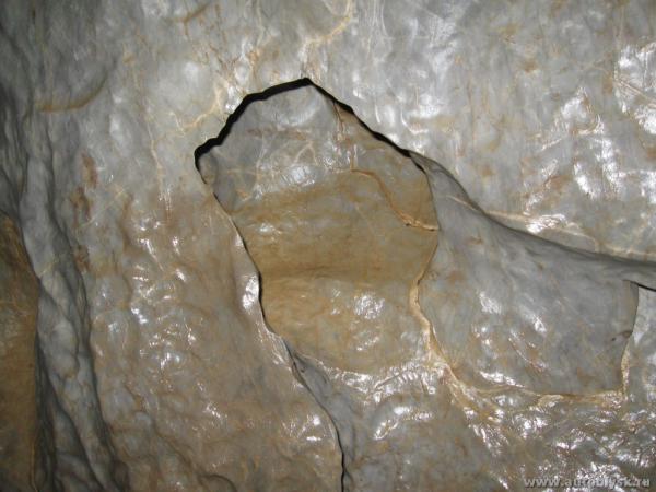 cave_0000038.jpg