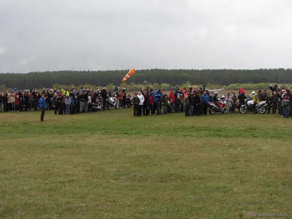 pilot_06051200095.jpg